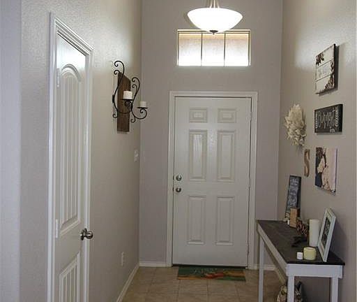 2nd image of 407 Keenland Way