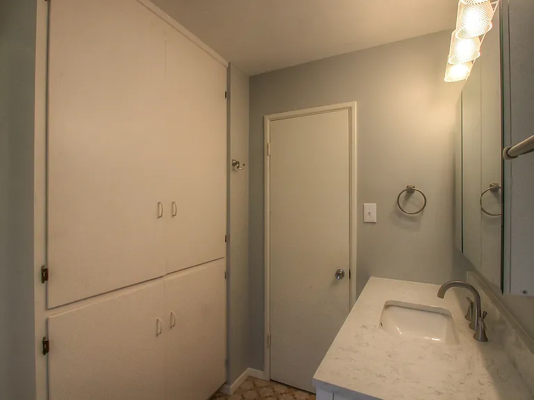 7747 Howe Dr — Photo 26