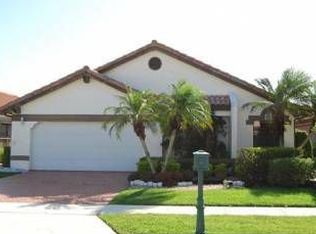 10843 White Aspen Ln, Boca Raton, FL 33428