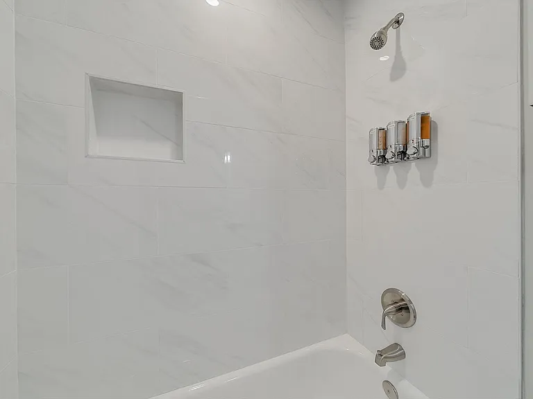2922 Clover Valley Dr — Photo 21