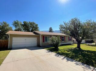 12111 S Cinnamon Ridge Rd, Sandy, UT 84094
