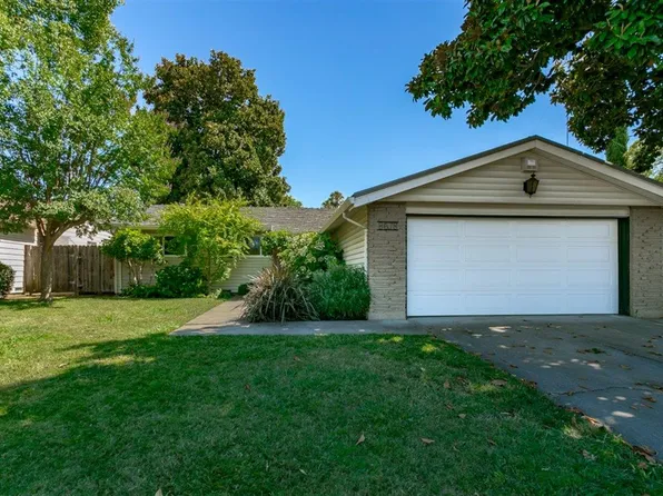 8678 Fallbrook Way, Sacramento, CA 95826