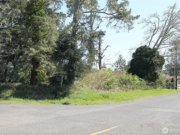 3rd image of 0 N Broadway Street