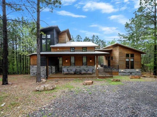 784 N Lukfata Fork Trl, Broken Bow, OK 74728