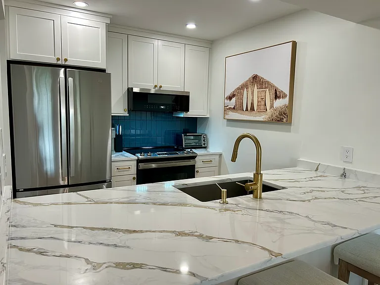 484 NE Plantation Rd #4102 — Photo 11