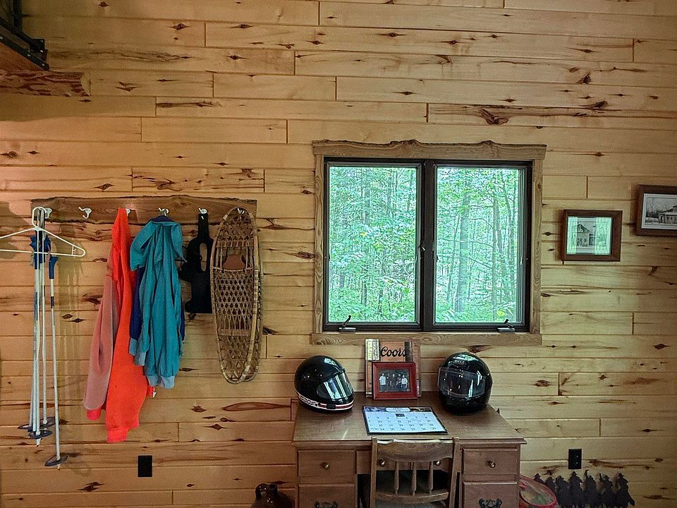 16th image of 2647 Billings Rd