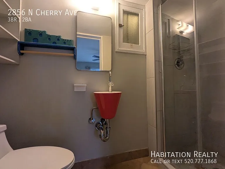 2856 N Cherry Ave — Photo 16