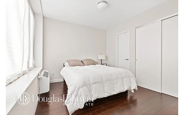 Rented by Douglas Elliman | media 26