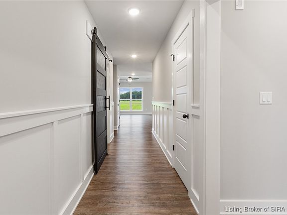 2nd image of 7633 Melrose Lane