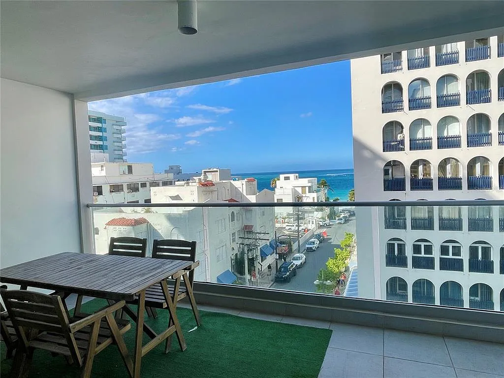 2 bed, 2.0 bath, 1800 sqft, $5,000 — Photo 2