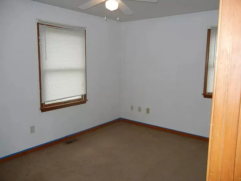 112 Gray Mount Dr — Photo 7