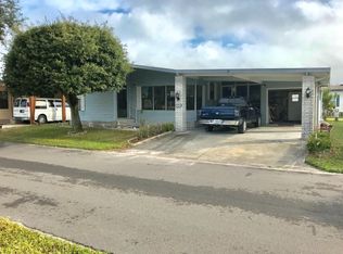22 Country Meadows Blvd, Plant City, FL 33565