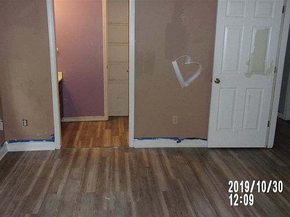 4th image of 6655 Elmore Woods Cv