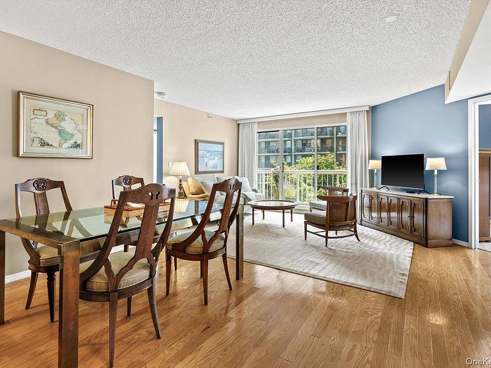 1st image of 10 Stewart Place #7FW