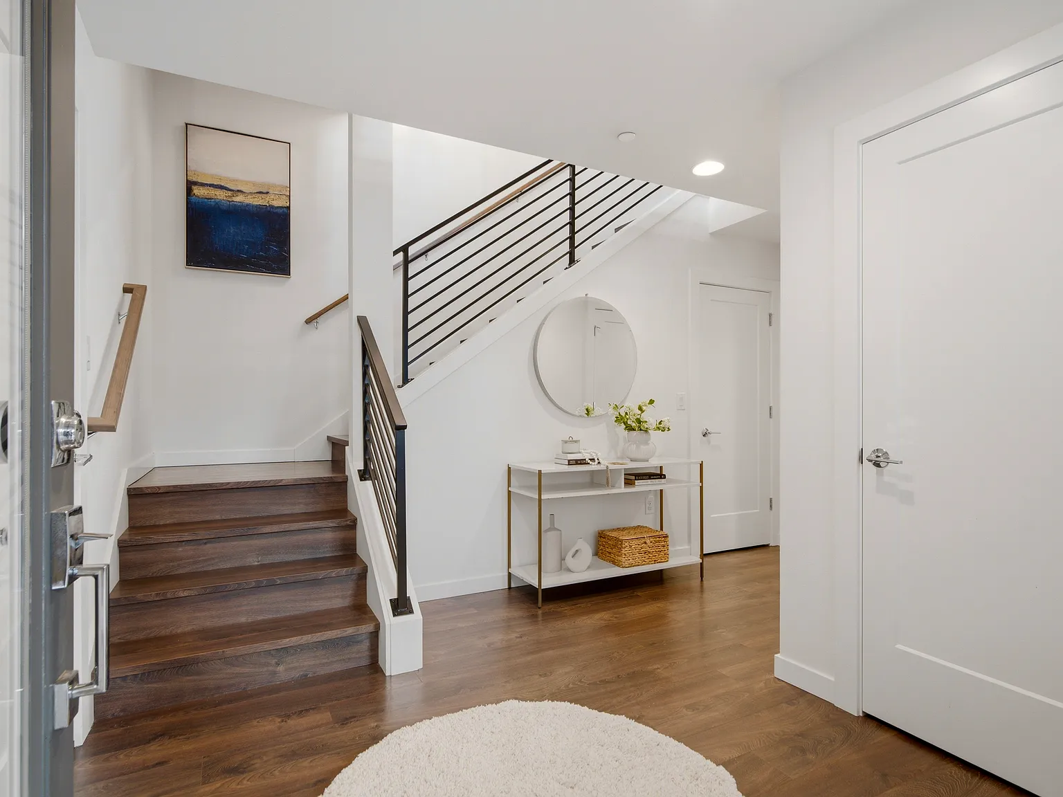 4 bed, 3.5 bath, 2891 sqft, $5,000 — Photo 3