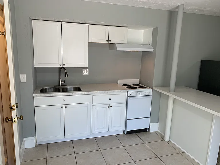 3221 Bay Shore Rd #1 — Photo 4