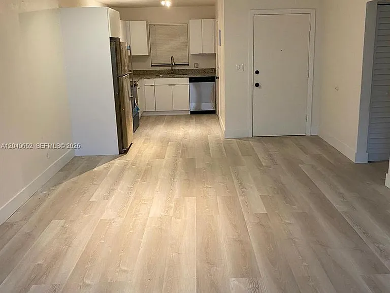 1939 Jefferson St #102 — Photo 3
