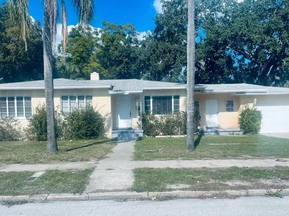 2475 14th Ave S, Saint Petersburg, FL 33712