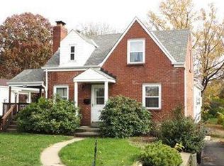 5641 Willow Terrace Dr, Bethel Park, PA