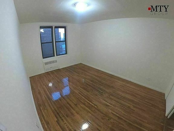 3rd image of 14445 41st Ave APT 6F