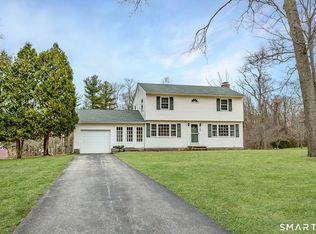 3015 David Ave, Killingly, CT 06239