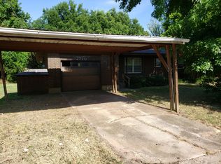 2710 N Peebly Rd, Harrah, OK 73045