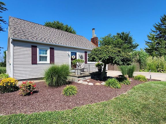2nd image of 3206 Jaeger Rd