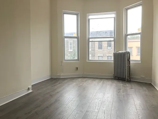 Rented by Sharpstone Realty LLC | media 15