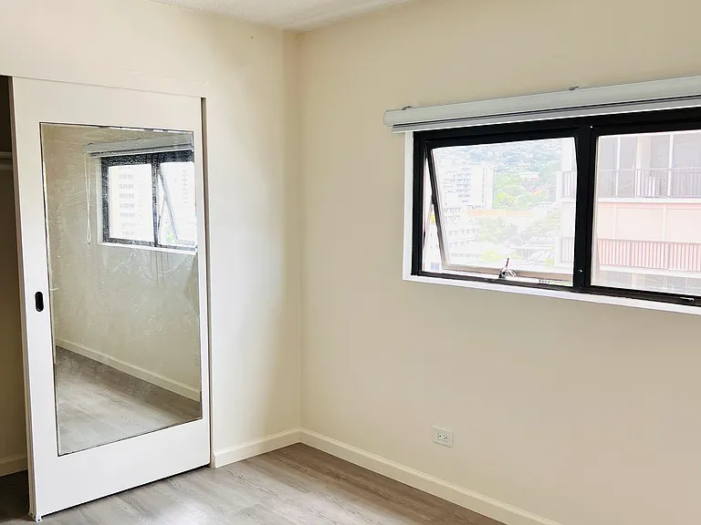 1571 Piikoi St #702 — Photo 27