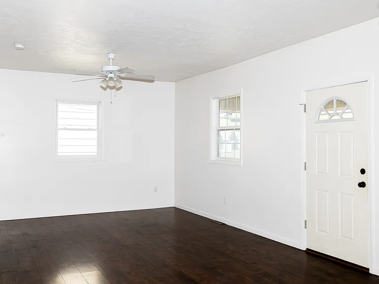 904 Penn Ave #1 — Photo 13