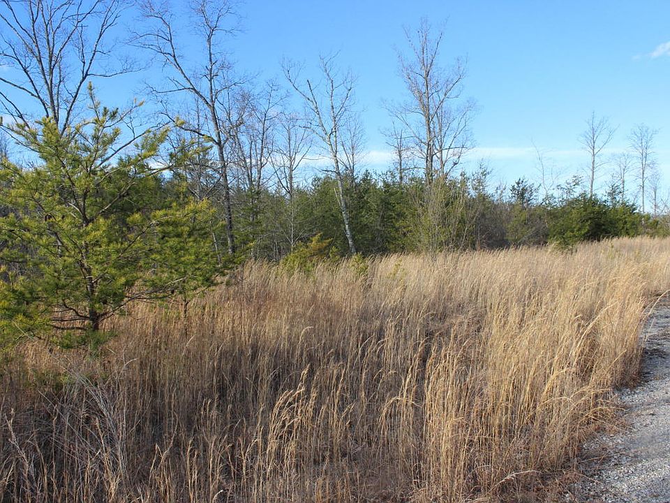 1st image of Mountain Laurel Ln