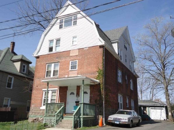 31 Wakefield Ct #A
