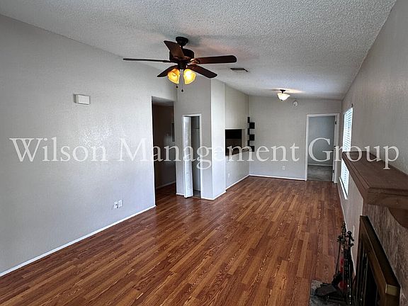 3rd image of 507 Northlake Dr
