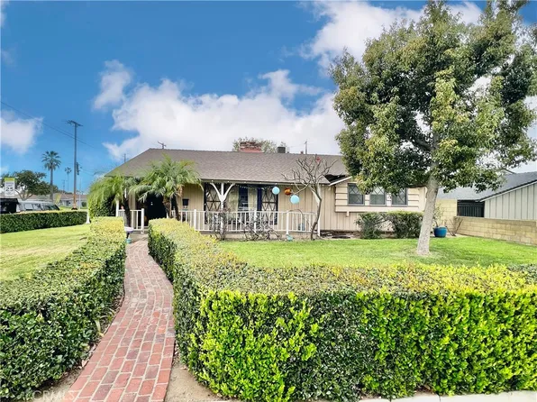 4805 N Vecino Dr, Covina, CA 91722