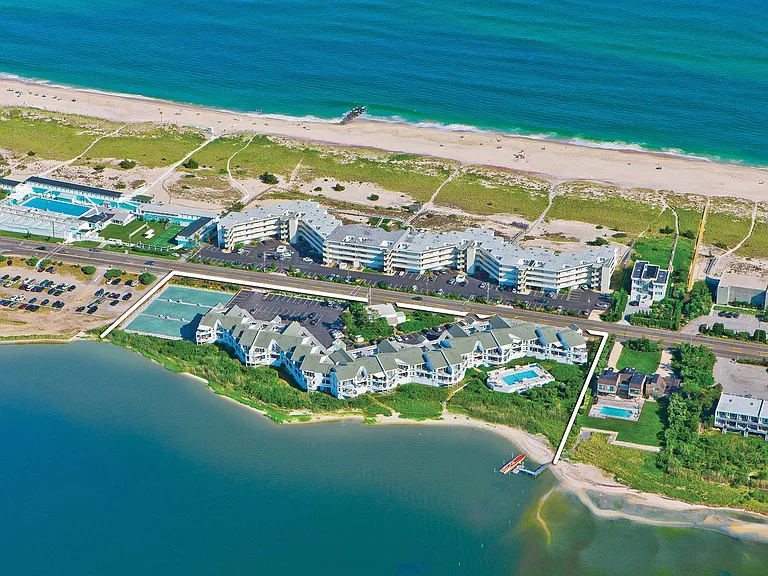 260 Dune Rd #89 — Photo 22