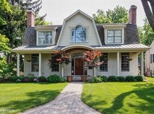 207 East Rd, Glen Ellyn, IL 60137