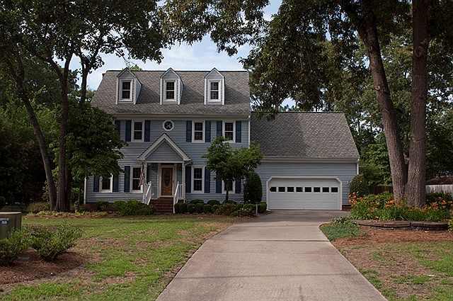 1st image of 105 Lynn Pl