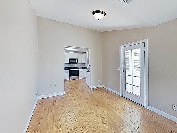 2nd image of 1551 E Dava Dr