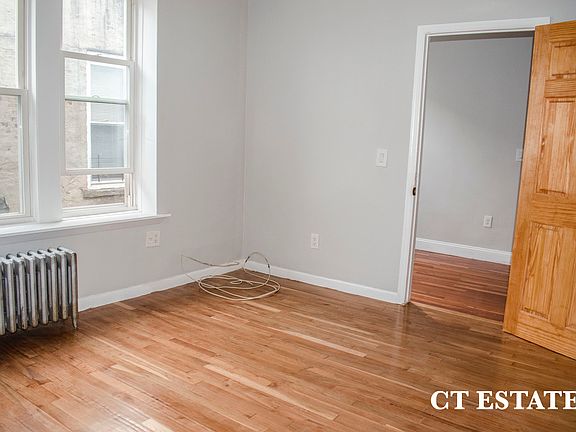 2nd image of 734 Snediker Ave APT 2R