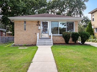 9234 Central Ave, Morton Grove, IL 60053