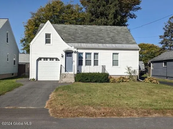 1028 Paul Avenue, Rotterdam, NY 12306