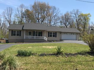 2247 Spruce Loop, Crossville, TN 38555