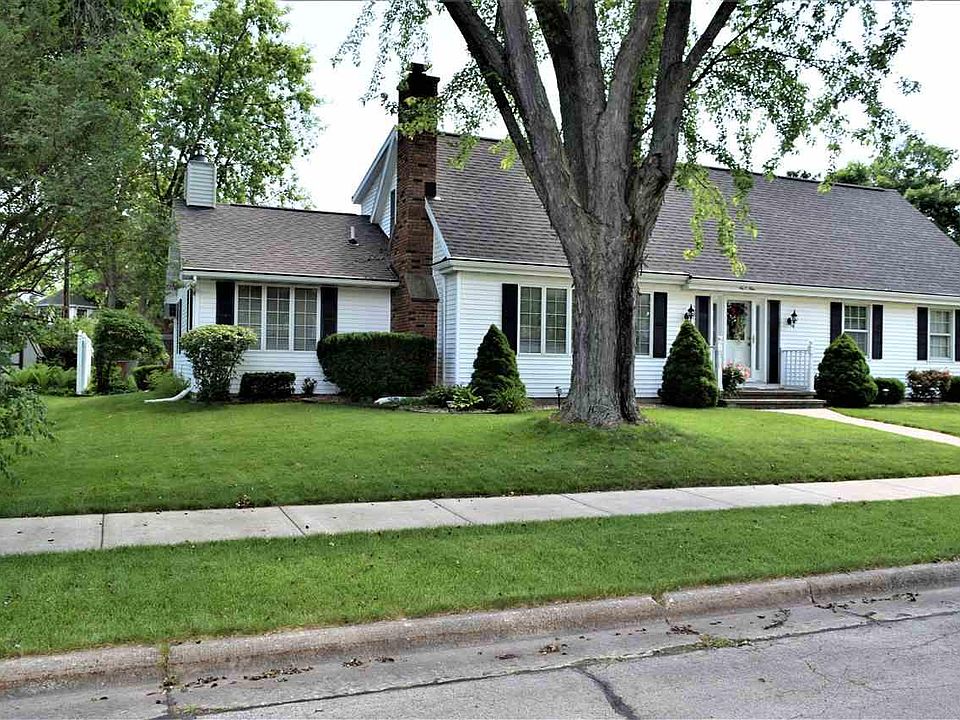 1st image of 609 E Peckham St