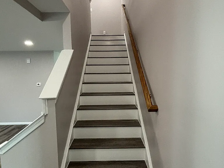 1049 Sherbourne Rd — Photo 8