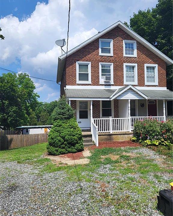 425 Franklin St, Alburtis, PA 18011 Zillow