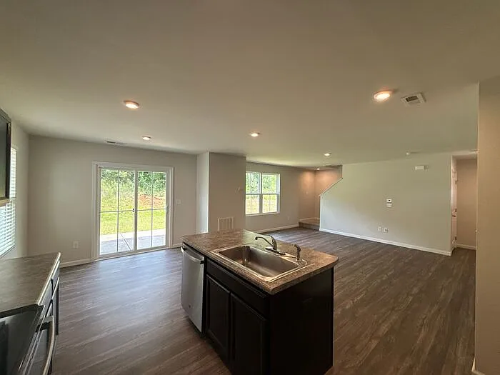 4208 Bowline Dr — Photo 9