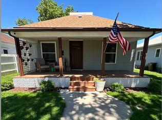 217 W 27th St, Kearney, NE 68845