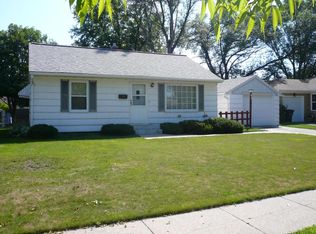64 16th Ave N, Fargo, ND 58102