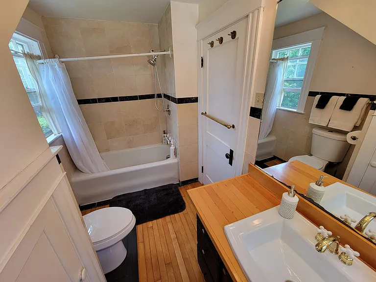 10 Phillips Rd — Photo 31