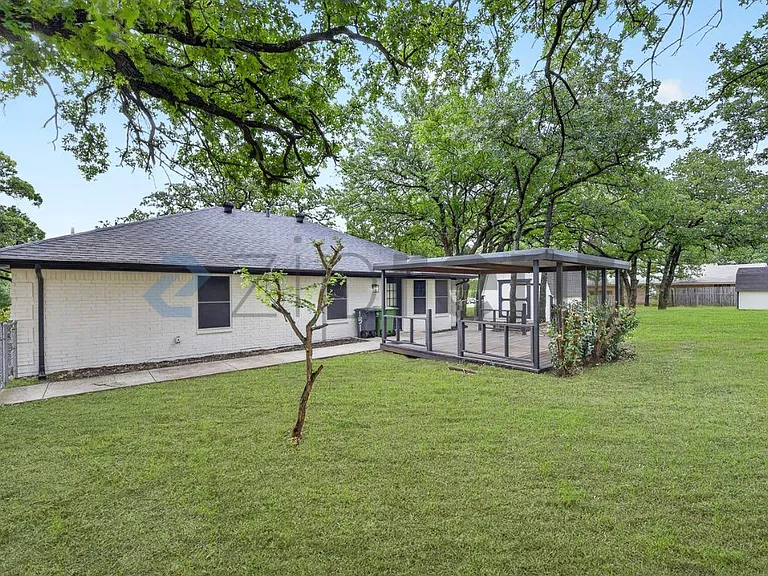 217 N Spring Branch Trl — Photo 15